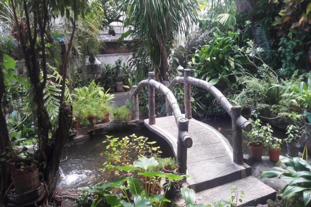 Hotel Airlangga マタラム エクステリア 写真